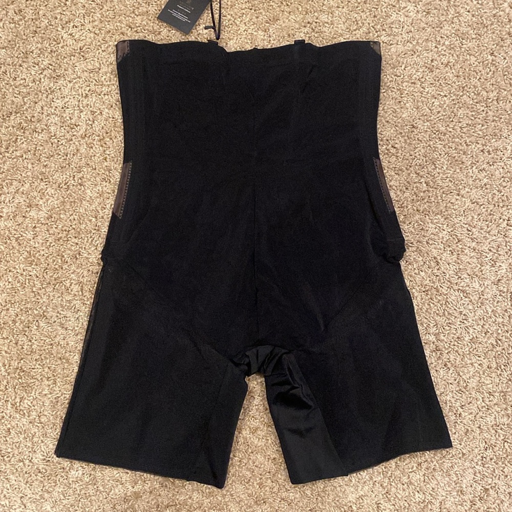 NWT HoneyLove SuperPower Short Size 1X - Picture 9 of 15